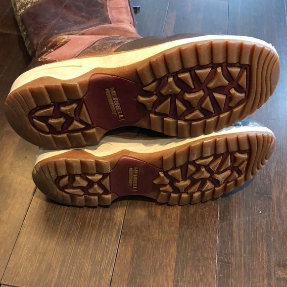 Merrell tall brown leather boots. Front zip. Warm! - Picture 7 of 11
